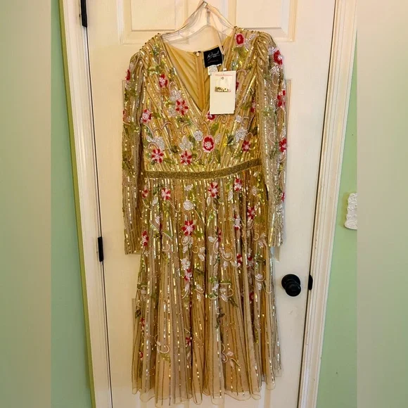 Gorgeous Sequined Mac Duggal dress. Brand new. Never worn. - Picture 1 of 4